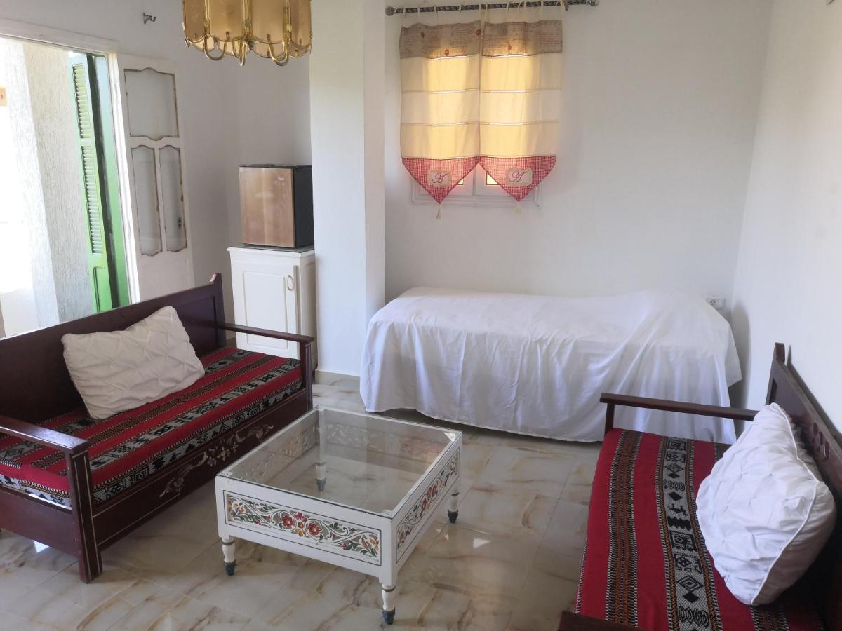 Hotel L'Hirondelle de Kelibia : Chez Amou Extérieur photo