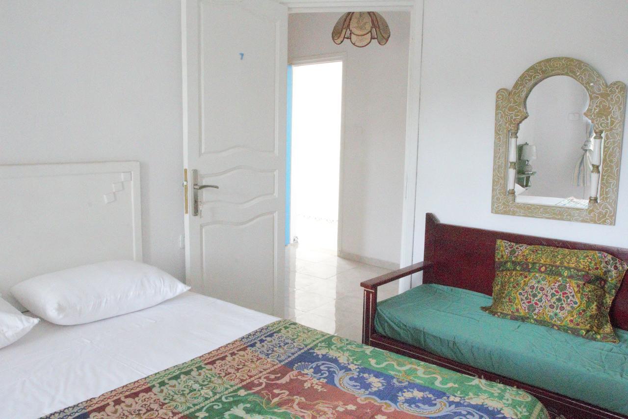 Hotel L'Hirondelle de Kelibia : Chez Amou Extérieur photo