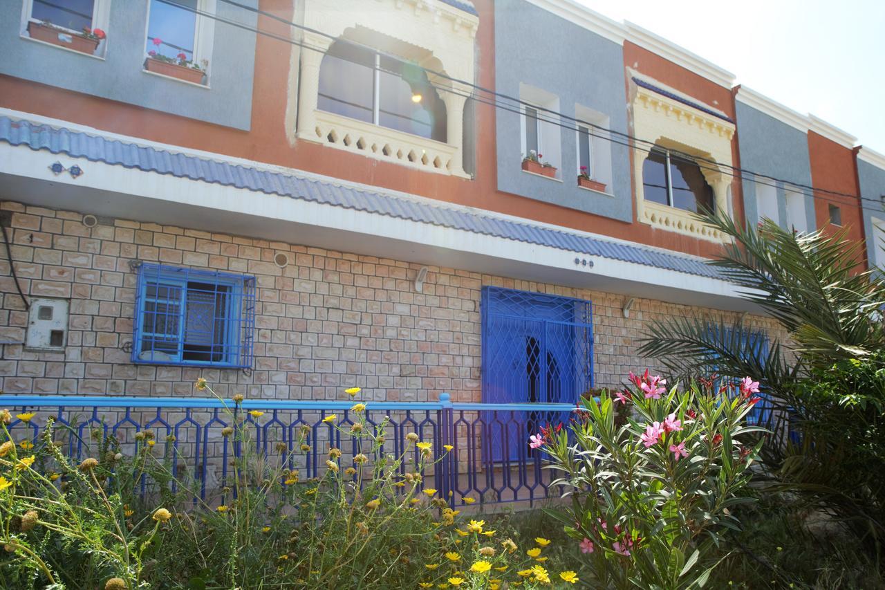 Hotel L'Hirondelle de Kelibia : Chez Amou Extérieur photo